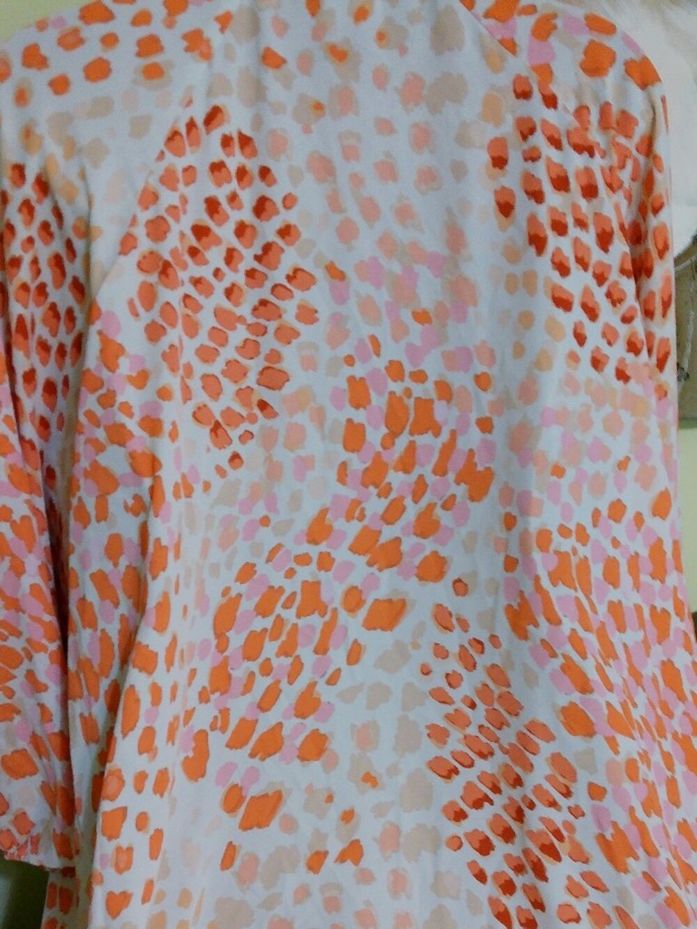 CABI BLOUSE SIZE MED GOOD CONDITION - Picture 5 of 8